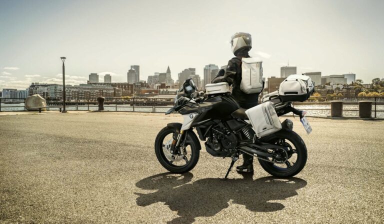 Η BMW Motorrad παρουσιάζει την Urban Collection