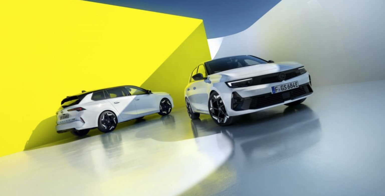 Αποκάλυψη για τα Νέα Opel Astra GSe και Astra Sports Tourer GSe