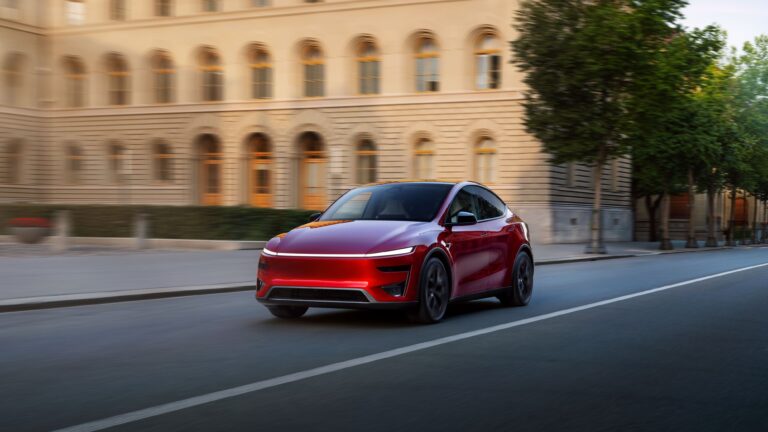 Tesla Model Y Performance: H απόλυτη ταχύτητα απέκτησε ουσία