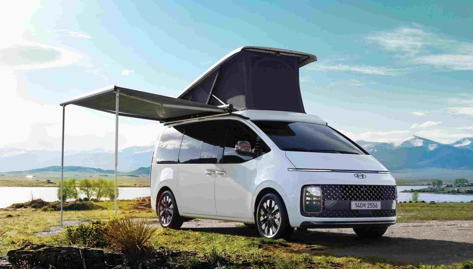 Hyundai STARIA Camper Concept: Ηλεκτρικό camper νέας γενιάς