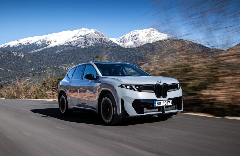 BMW iX3: Η Neue Klasse συστήνεται στο ελληνικό κοινό