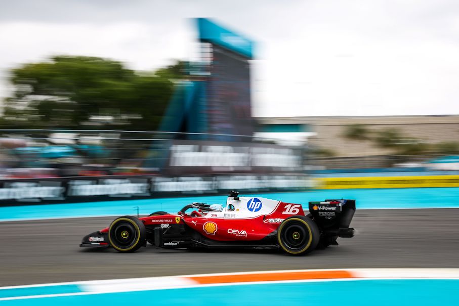 Miami Grand Prix 2026: Απογοήτευση για Scuderia Ferrari – Ποινή στον Charles Leclerc, άνοδος για Lewis Hamilton