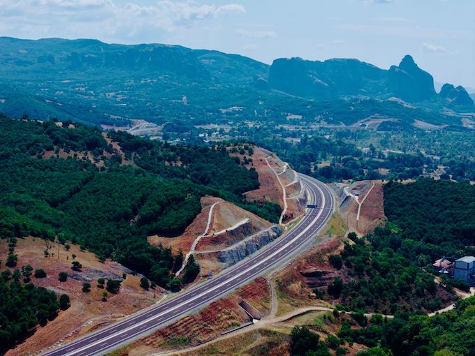 Ε65: Στα τέλη Ιουλίου ανοίγει το τμήμα Καλαμπάκα – Γρεβενά