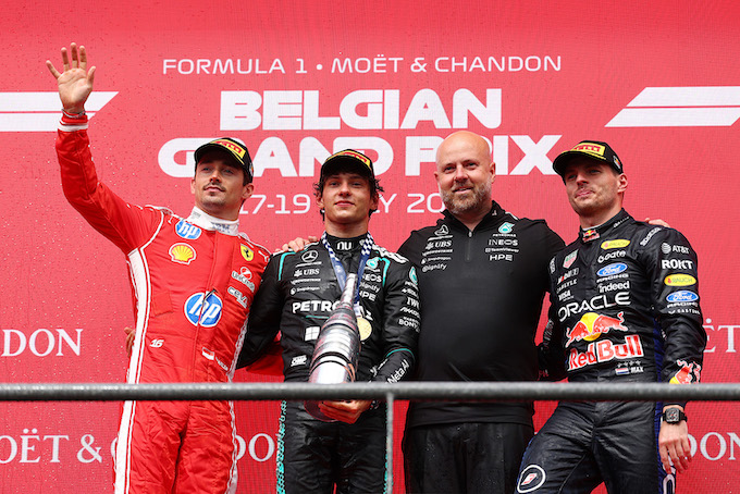Formula 1 Βελγίου: Ο Αντονέλι λύγισε τον Λεκλέρ και κατέκτησε θριαμβευτικά το Spa
