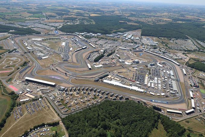 Formula 1 GP Βρετανίας 2026: Επιστροφή στο ιστορικό Σίλβερστον με φόντο τη μάχη του τίτλου