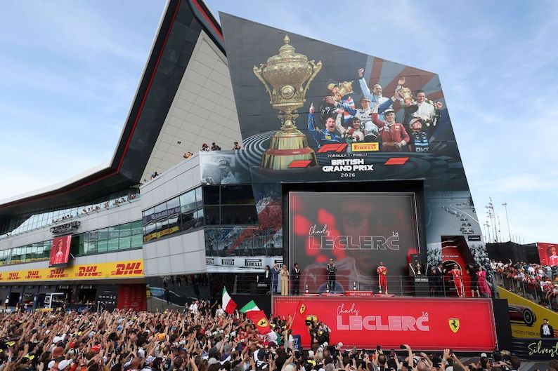 Formula 1: Ο Λεκλέρ κατέκτησε το Grand Prix Βρετανίας μετά από αγώνα γεμάτο ανατροπές