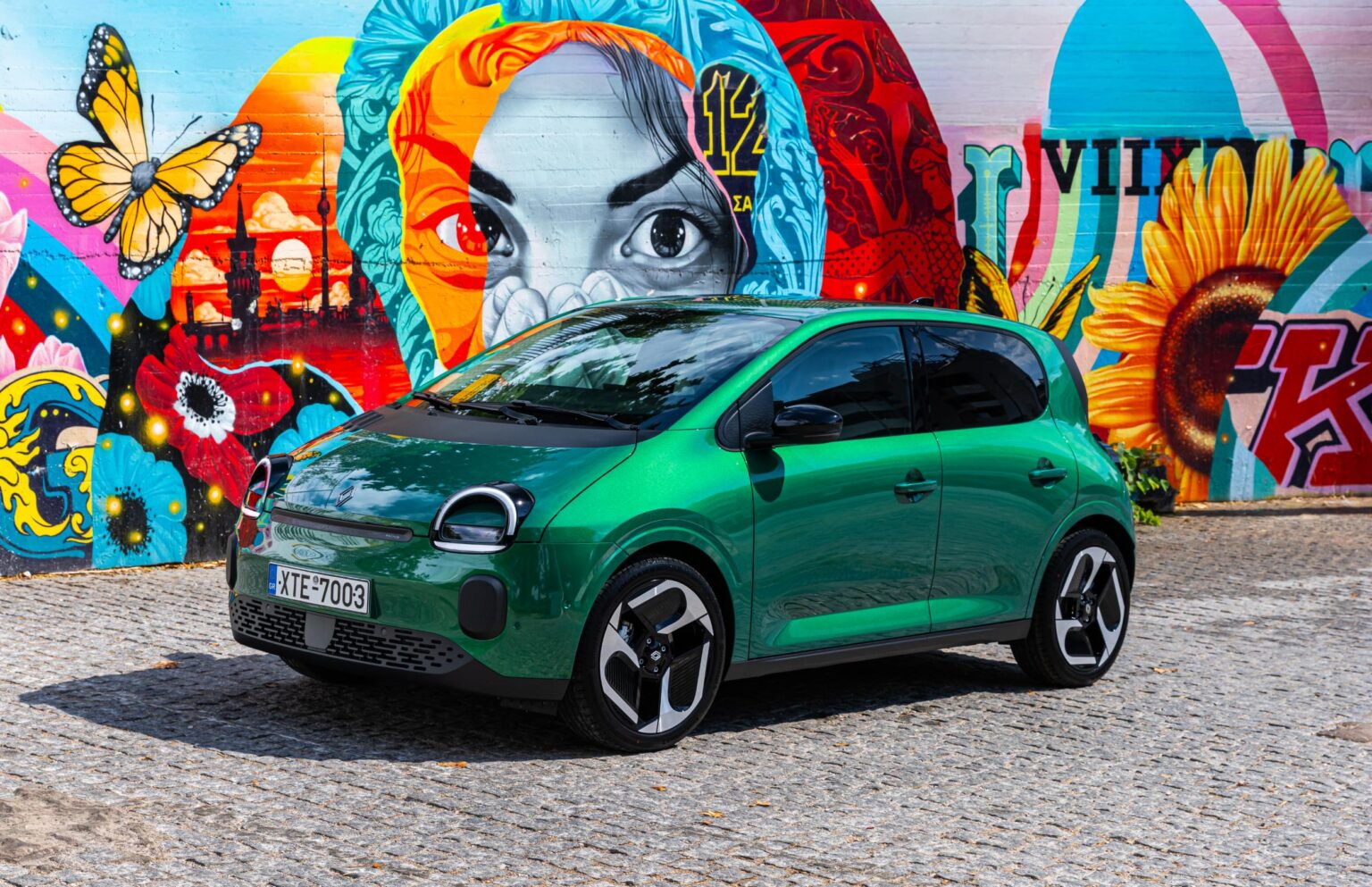Νέο Renault Twingo: Το πιο έξυπνο city car επιστρέφει ως ηλεκτρικό