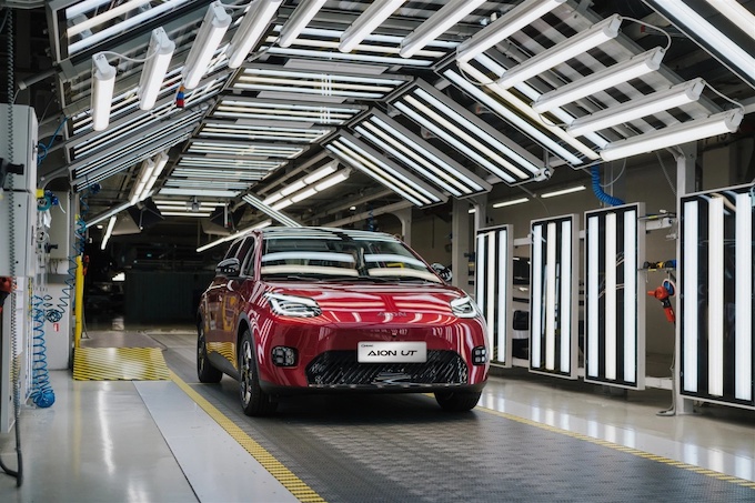 AION UT: Το ηλεκτρικό hatchback που βάζει τον άνθρωπο στο επίκεντρο