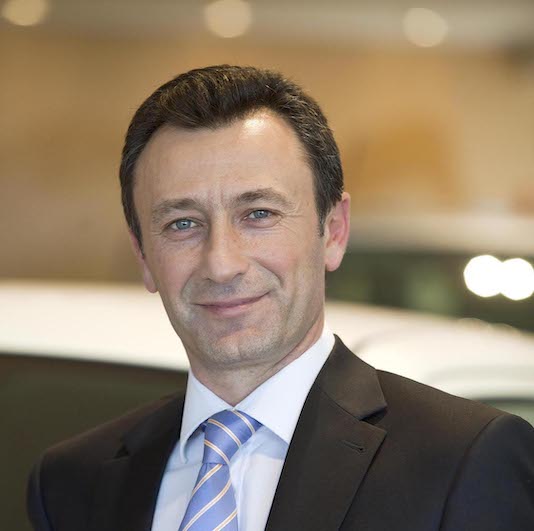 Η Kosmocar ανασχηματίζει την ηγεσία της Skoda – ο Αθανάσιος Μπάφας αναλαμβάνει Head of Skoda