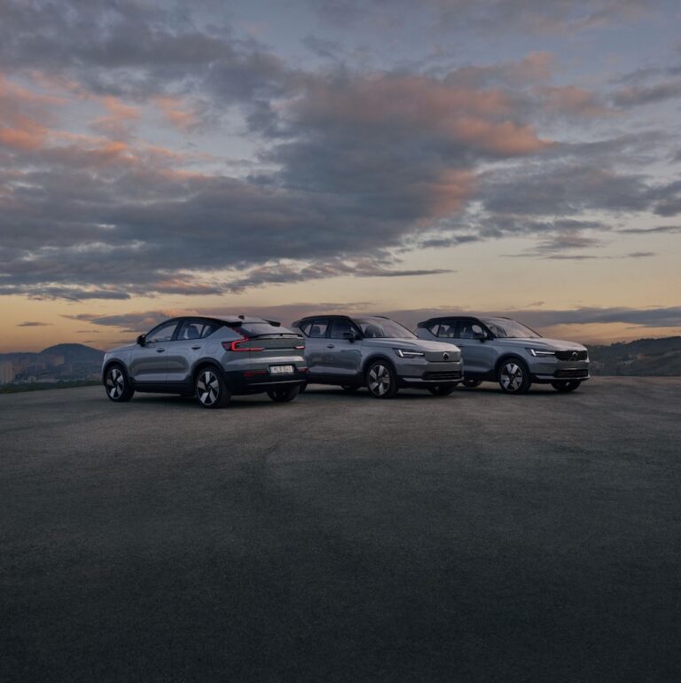 Volvo XC40, EX40 και EC40: Νέα τεχνολογία, ασφάλεια και ανανεωμένη σχεδίαση