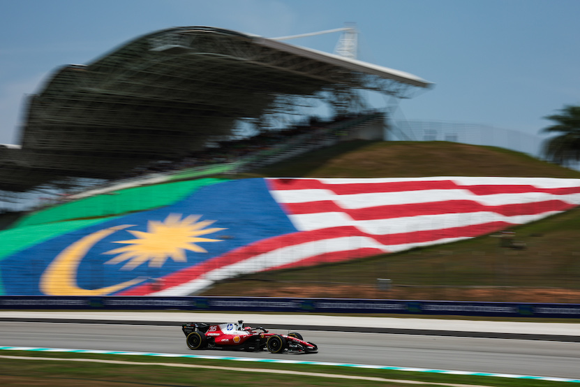 F1: Leclerc ταχύτερος στο FP2 της Sepang – Norris 3ος, Hamilton 5ος